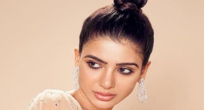 நடிகை ஜாக்குலின் பெர்னாண்டஸ் பிணையில் விடுவிப்பு